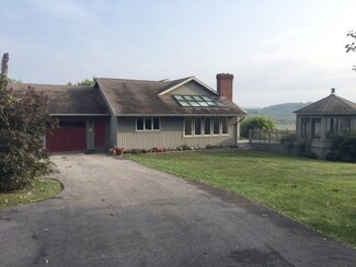 692 Nichols Rd, New Haven, VT 05472