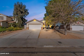 37031 Firethorn St, Palmdale, CA 93550