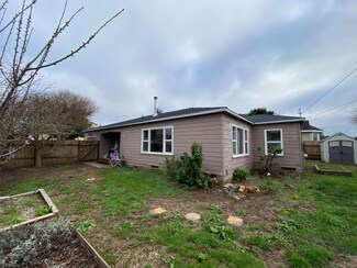 1035 Highland Ave, Eureka, CA 95503