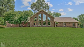 5510 Crowleys Ridge Rd, Jonesboro, AR 72404
