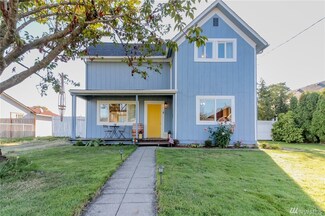 188 N Cottage St, Buckley, WA 98321