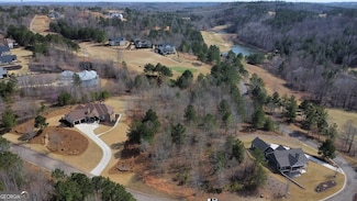 1633 Currahee Club Dr, Toccoa, GA 30577