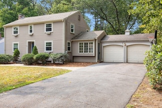 54 Mohawk Dr, Acton, MA 01720