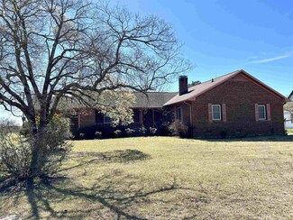 535 Freedom Rd, Smithfield, NC 27577