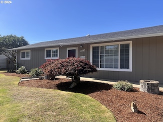 3580 Verbena Dr, Eugene, OR 97404