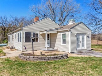 621 Nabor Ln, Pacific, MO 63069