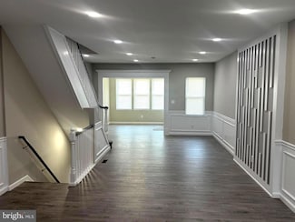 2127 Melvin St, Philadelphia, PA 19131