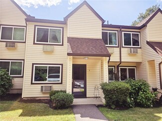 225 High St Unit S, Westerly, RI 02891