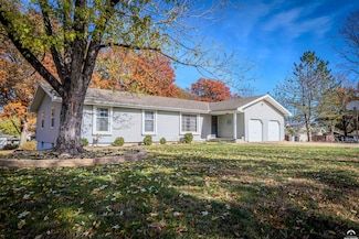 302 Providence Rd, Lawrence, KS 66049