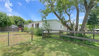 832 Reddish Cir, Clewiston, FL 33440