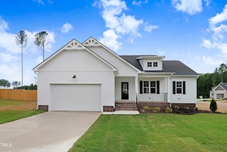 203 Sourgum Ct, Zebulon, NC 27597