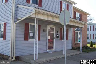 38 High St, Manchester, PA 17345