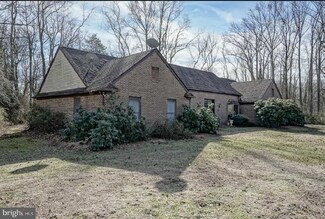 816 Hawks Bridge Rd, Salem, NJ 08079
