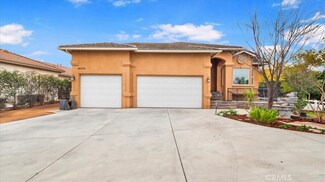14359 Dove Canyon Dr, Riverside, CA 92503