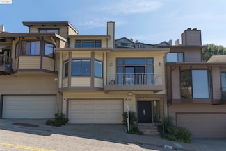 1881 Grand View Dr, Oakland, CA 94618