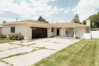 571 E Center St, Kaysville, UT 84037