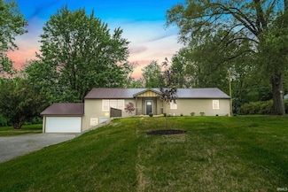 3726 Lower Huntington Rd, Fort Wayne, IN 46809