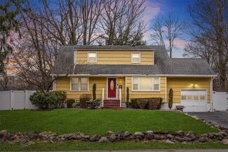 19 Mallory Rd, Spring Valley, NY 10977