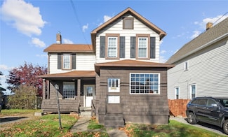 2231 Adams St, Natrona Heights, PA 15065
