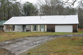 232 County Road 4182, Orange, TX 77632