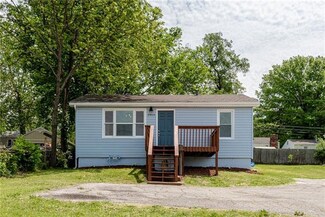 2913 S Sterling Ave, Independence, MO 64052