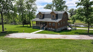 1239 Pleasant Plain Rd, Brighton, IA 52540