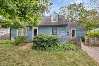 76 Atherton Ave, Nashua, NH 03064