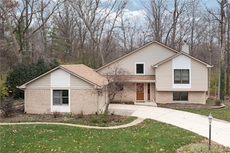 425 Lockhart Ct, Vandalia, OH 45377