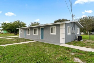 1408 Avenue J, Fort Pierce, FL 34950