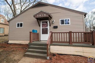 2616 SW Central Park Ave, Topeka, KS 66611