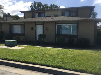 1841 Cherokee Dr Unit 1, Salinas, CA 93906