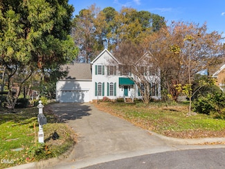 105 Aspen Hollow Ct, Cary, NC 27518