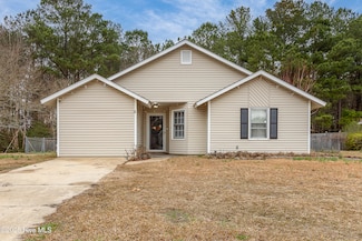117 Hunting Green Dr, Jacksonville, NC 28546