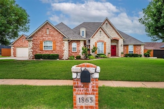 1865 Buckskin Ct, Blanchard, OK 73010