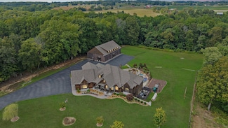 6704 Highway 52 W, Lafayette, TN 37083