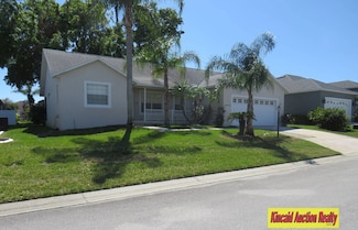 2627 Pine Valley Dr, Lakeland, FL 33810
