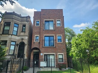 857 E 63rd Place Unit 2, Chicago, IL 60637