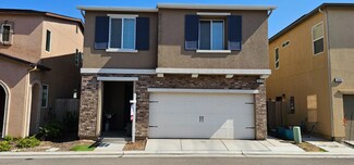 5414 W Santa Barbara Dr, Fresno, CA 93722