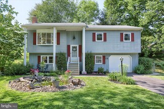 15 Jack Nicklaus Ln, Etters, PA 17319