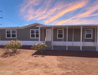 900 S Warner Dr Unit 4, Apache Junction, AZ 85120
