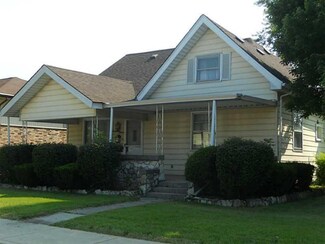 227 S Independence St, Tipton, IN 46072