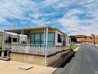 1150 W Red Hills Pkwy Unit 122, Washington, UT 84780