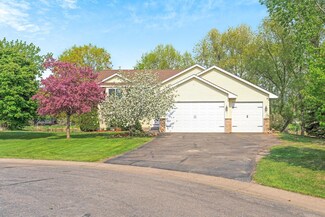 603 Finnerty Cir, Braham, MN 55006