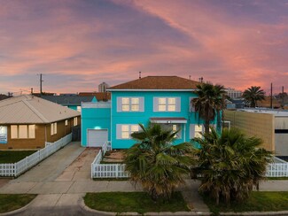 926 Broadway St, Galveston, TX 77550