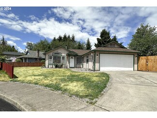 2109 NE 25th Ct, Gresham, OR 97030
