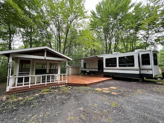 E11 Lot 65 Pathfinder Village, Hinckley, MN 55037