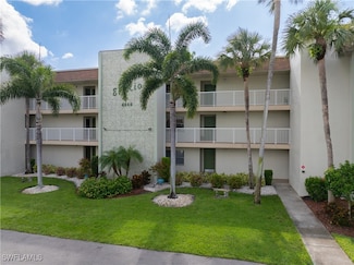 4840 Golf Club Ct Unit 7, North Fort Myers, FL 33903
