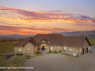 2220 Aspen Hollow Rd, Bedford, WY 83112