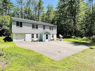418 N Ashland Rd, Ashland, NH 03217