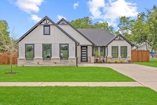 402 S Humphrey Ave, Kerens, TX 75144